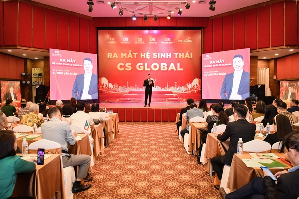 Chủ tịch HĐQT Vương Văn Thảo phát biểu